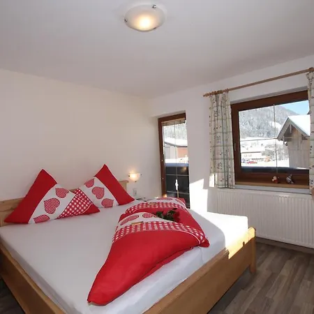 Pfandlhof Guest house 3*