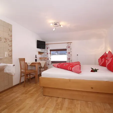 Pfandlhof Guest house
