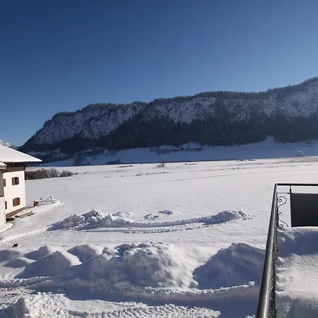 Penzion Pfandlhof 3*