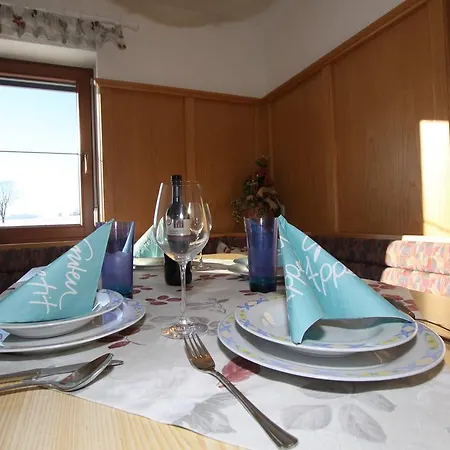 Pfandlhof בית הארחה וואלכסי