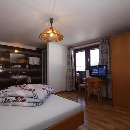 Pfandlhof וואלכסי